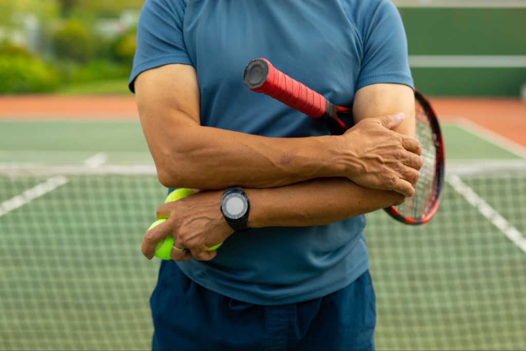 Best Medical Devices for Treating Tennis & Golfer’s Elbow